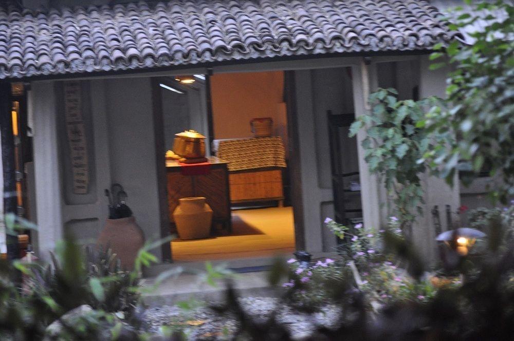 Machan Country Villa Kumarwarti Exterior photo